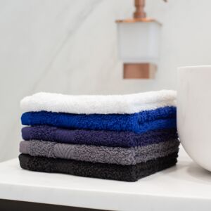 Robes / Towels Thumbnail